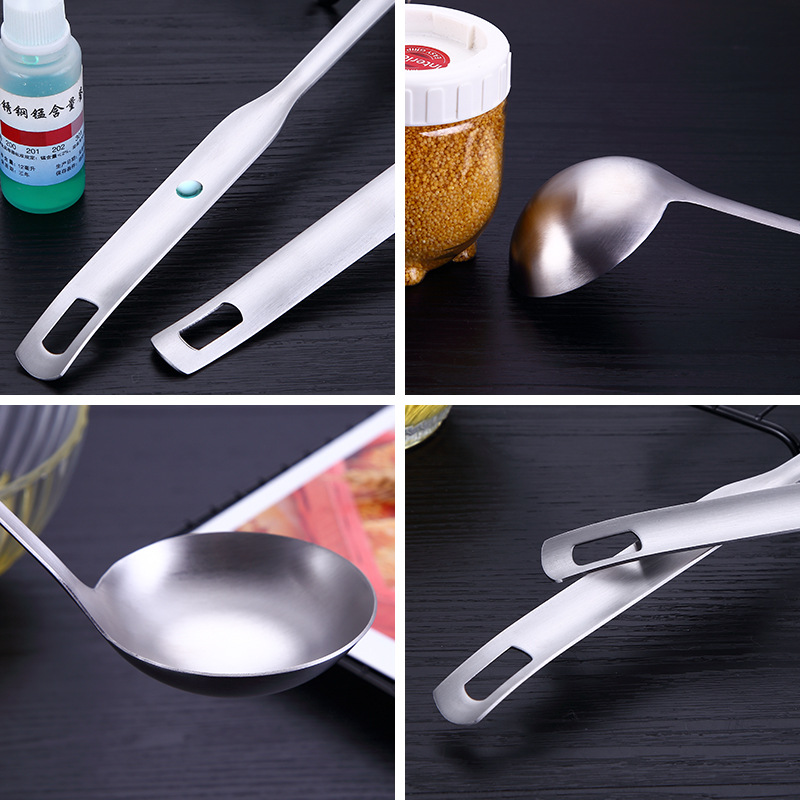 Factory Direct Sales 304 Stainless Steel Kitchenware Hot Pot Soup Ladle Perforated Ladle Kitchen Cooking Spoon with Long Handle