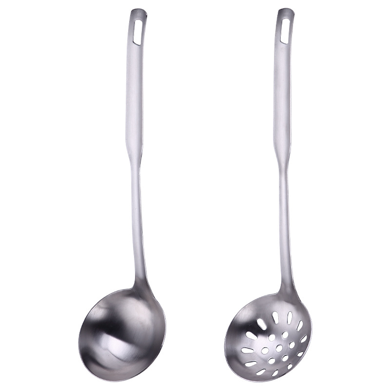 Factory Direct Sales 304 Stainless Steel Kitchenware Hot Pot Soup Ladle Perforated Ladle Kitchen Cooking Spoon with Long Handle