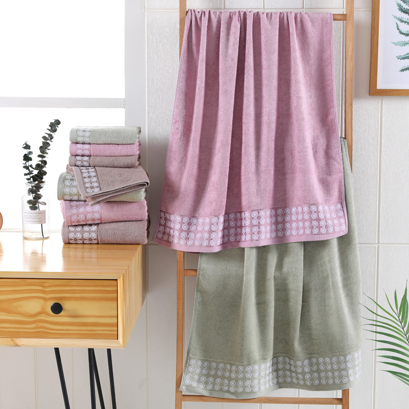 Yiwu Good Goods Bamboo Pulp Fiber Bath Towel Bath Towel Daily Necessities Adult Face Towel Gift Set Box Towels
