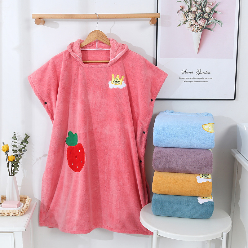 Yiwu Good Coral Fleece Sleeveless Hooded Bath Towel 80*180 Adult Hooded Large Bath Towel Children Cartoon Cloak