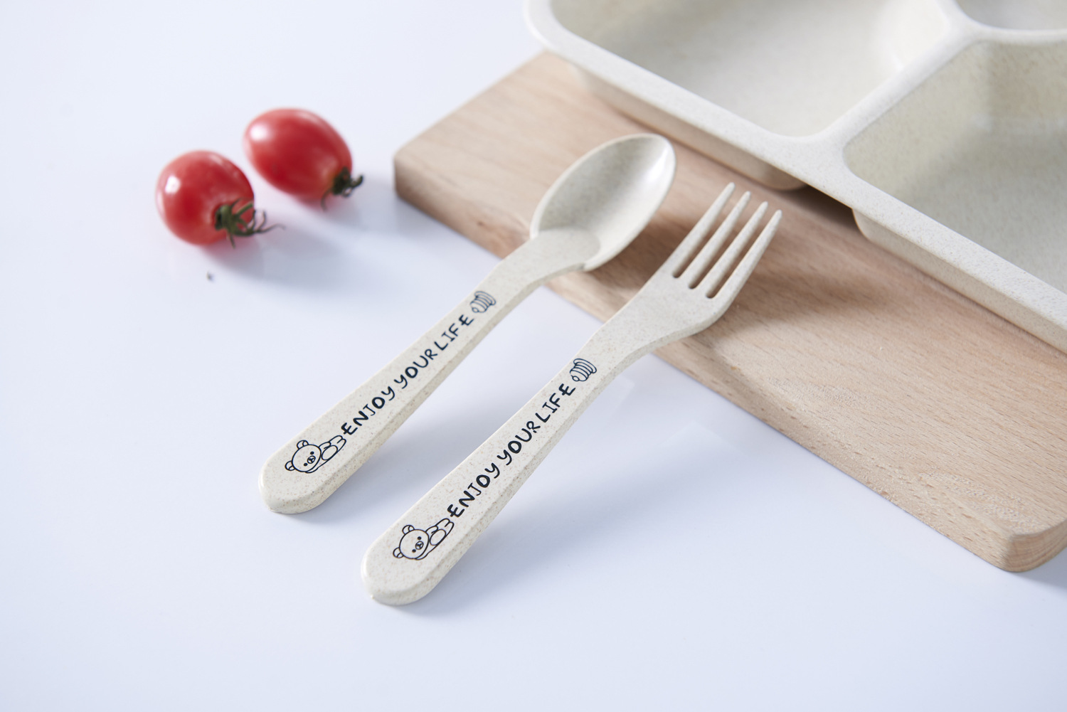 Printed Love Environmental Protection Wheat Straw Children's Home Tableware Food Tray Set with Children's Chopsticks Spoon Fork