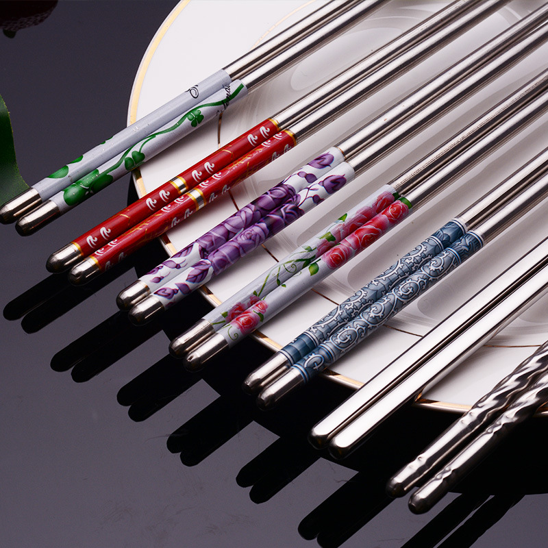 2021 New Blue and White Porcelain Printing Chinese Mirror Polished round Chopsticks 201 Stainless Steel Household Hotel Tableware