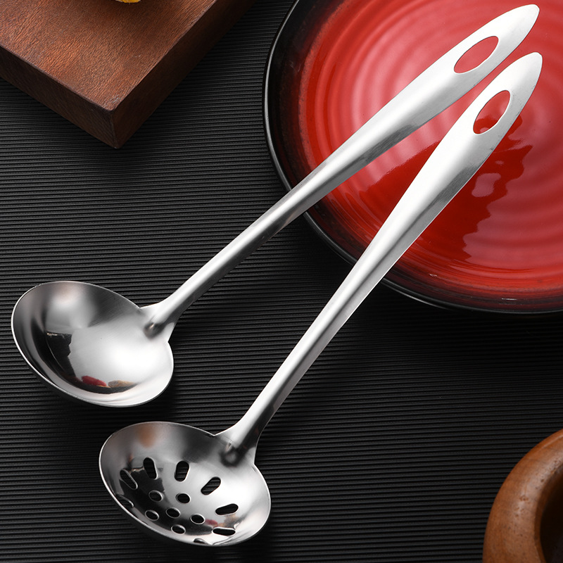 Stainless Steel Soup Ladle Kitchen Skimmer Hot Pot Spoon Big Soup Ladle Perforated Ladle Two-Piece Set Cooking Tools Soup Spoon Wholesale