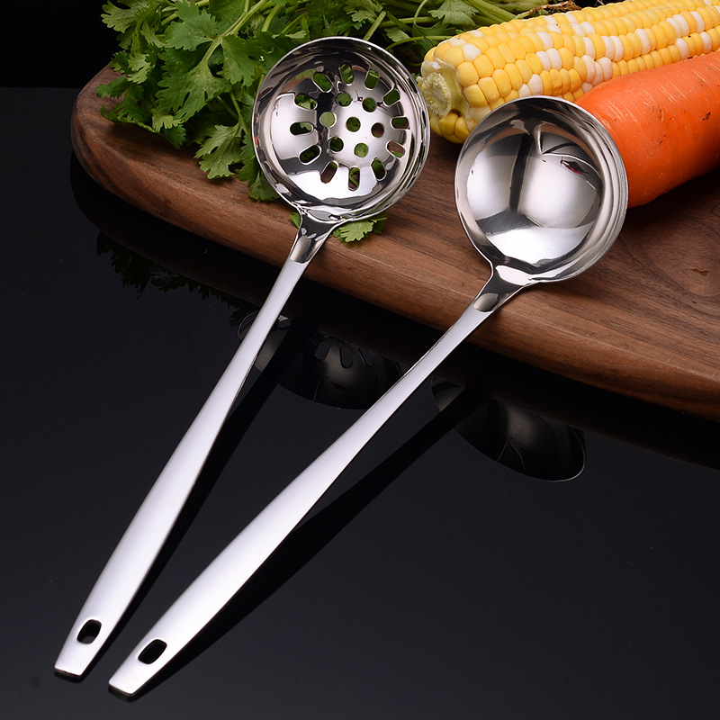 Long Handle Stainless Steel Soup Ladle Soup Ladle Leak Thickened Hot Pot Spoon Colander Household Kitchen Utensils Hotel Restaurant Supplies