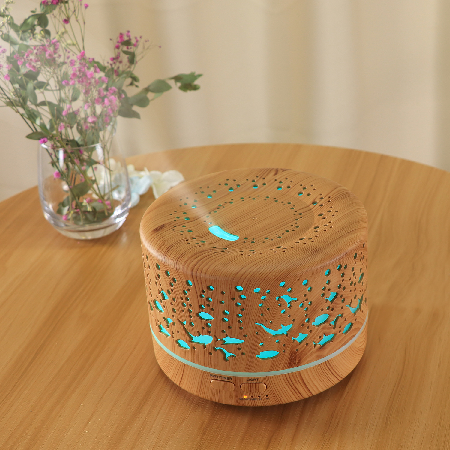 Underwater World Hollow Colorful Large Capacity 500ml Aroma Diffuser Essential Oil Diffuser Wood Grain Humidifier Manufacturer
