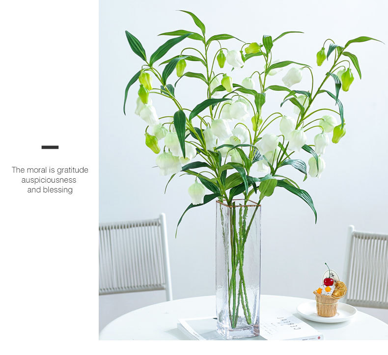 Floral Simulation GD Lily Fresh Small Floral Bottle Flower GD Lily Silk Flower Fake Flower Artificial Flowers Floral Simulation GD Lily Fresh Small Floral Bottle Flower GD Lily Silk Flower Fake Flower Artificial Flowers