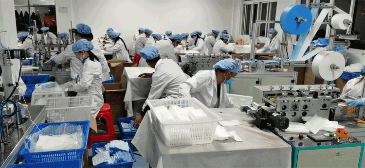 Spot disposable civilian masks, three-layer masks, melt-spraying cloth masks, CE exportable respirator Spot disposable civilian masks, three-layer masks, melt-spraying cloth masks, CE exportable respirator