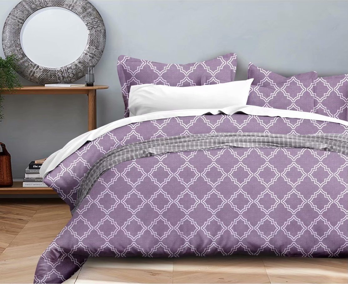 Bedding set of simple and fashionable plaid geometry