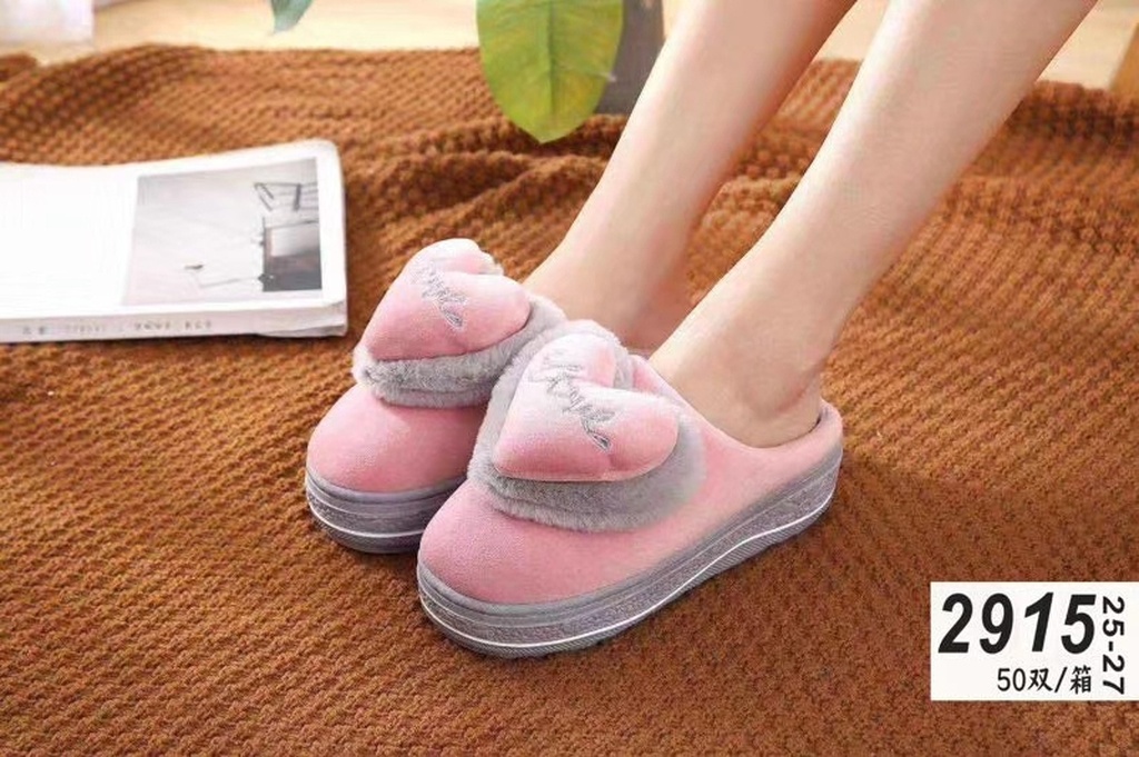 New Women's Woolen Slipper Winter Woolen Slipper New Cartoon Woolen Slipper Warm Shoes Cotton Shoes Non-Slip Sole Woolen Slipper New Women's Woolen Slipper Winter Woolen Slipper New Cartoon Woolen Slipper Warm Shoes Cotton Shoes Non-Slip Sole Woolen Slipper