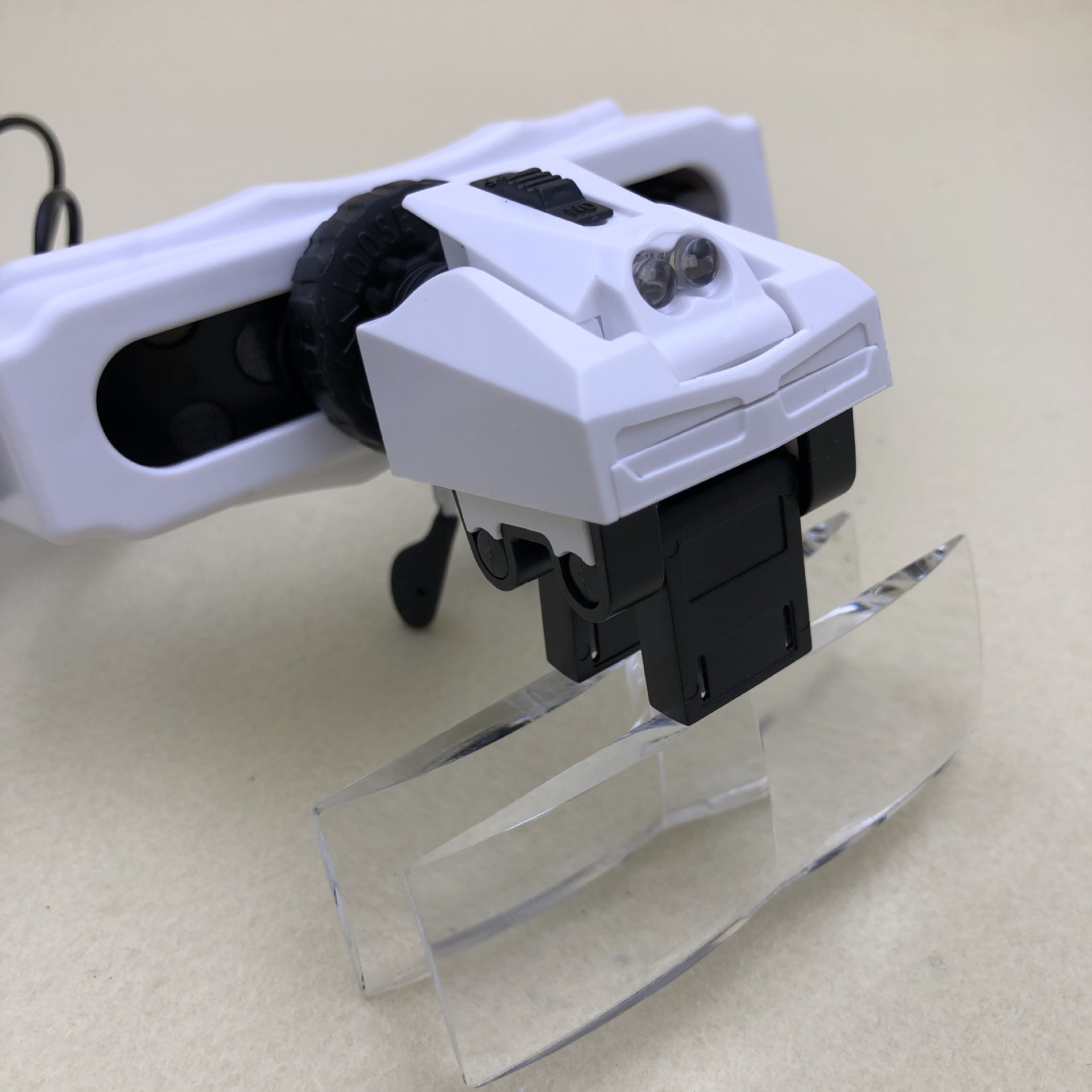 LED Head-Mounted Reading Magnifying Glass HD Multiple Lens Watch and Clock Repair Multifunctional Magnifying Glass with Light