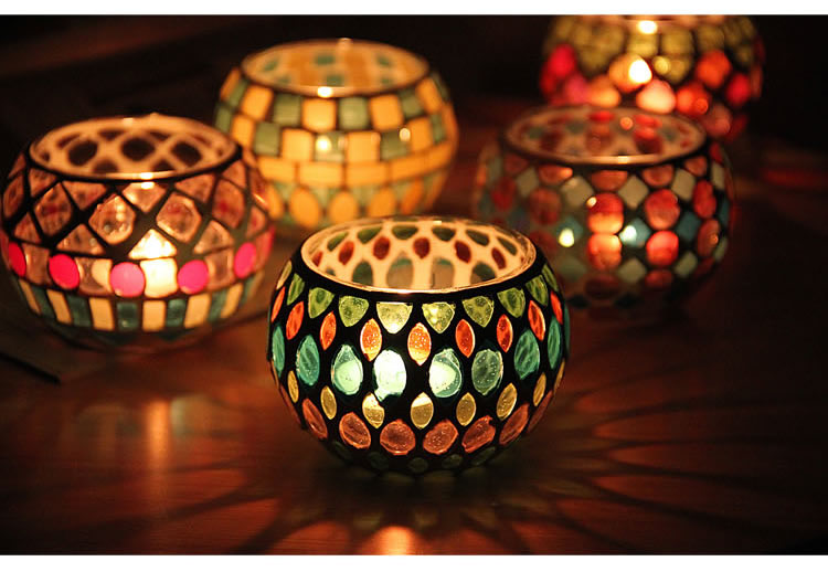 Fashion European Style Colorful Ball Mosaic Glass Candlestick Romantic Candlelight Dinner Bar Western Restaurant Decoration Fashion European Style Colorful Ball Mosaic Glass Candlestick Romantic Candlelight Dinner Bar Western Restaurant Decoration