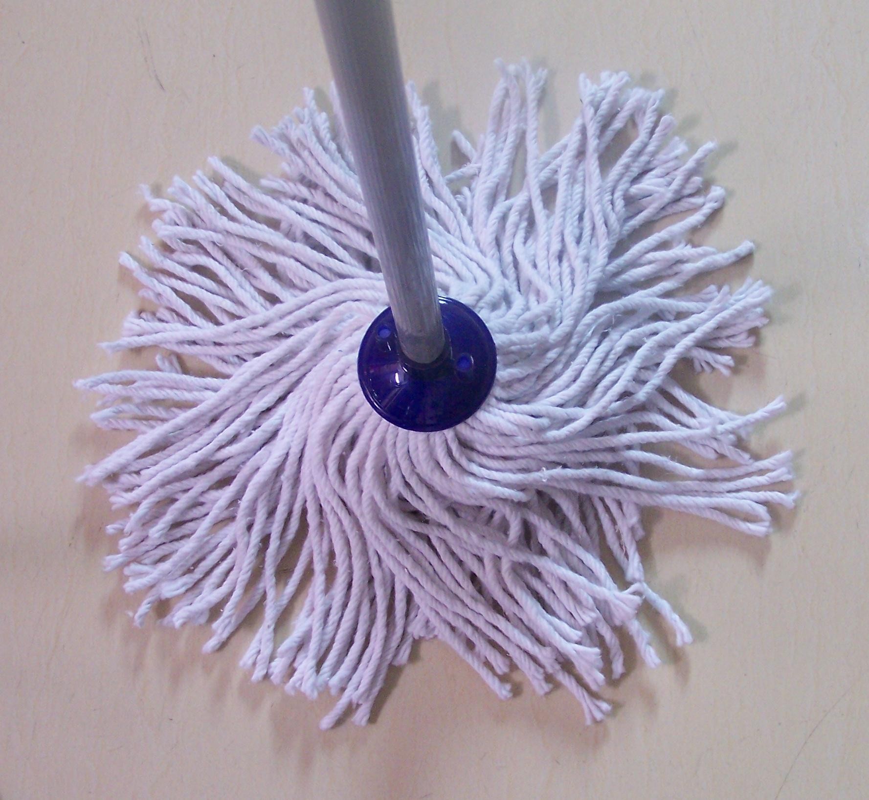 Hot Selling African Mill Yarn Cotton Thread Cotton Yarn Mop 200-500G Can Be Customized Mop with Wooden Rod Iron Rod