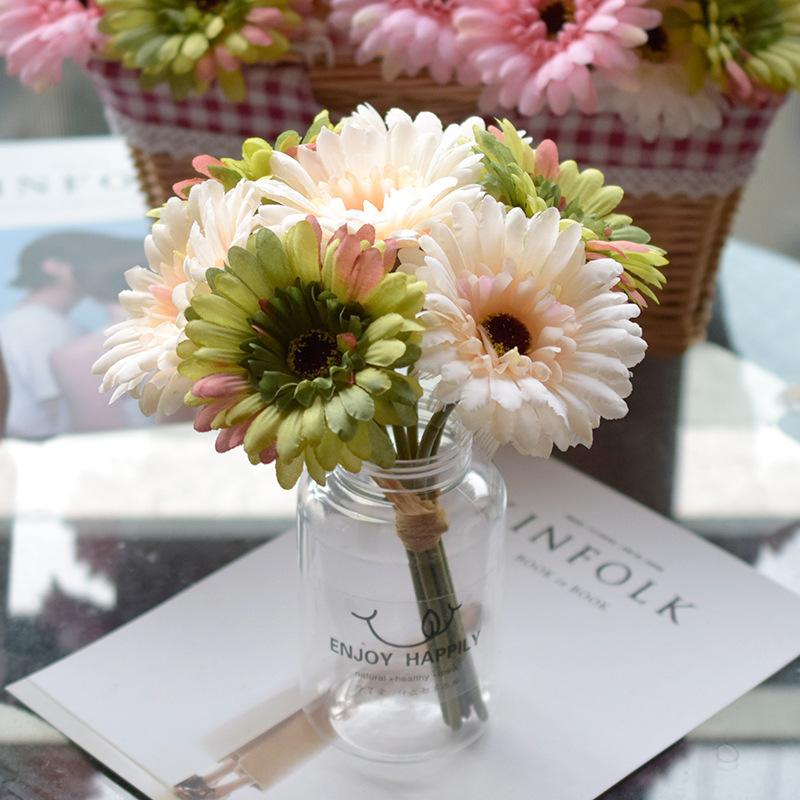 Flower Artificial Flower Wedding Bouquet African Chrysanthemum Colorful Chrysanthemum Table Decoration Furnishings Flower Artificial Flower Wedding Bouquet African Chrysanthemum Colorful Chrysanthemum Table Decoration Furnishings