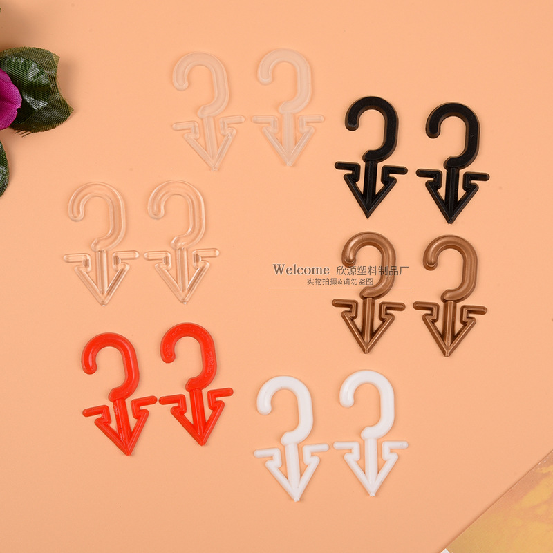 New Pp Environmental Protection Triangle Hook Socks Hoy Plastic Packaging Hook Pointed Hook Hanging Hook Underwear Hook Factory Direct Sales