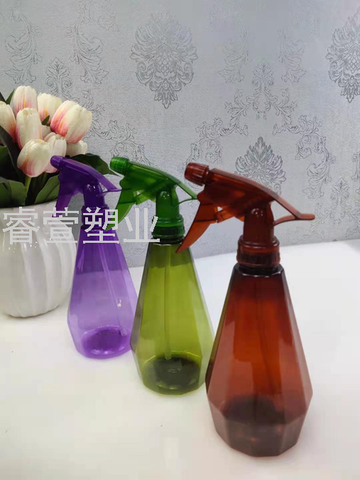 Sprinkling Can Pp Plastic Watering Sprayer Hand Pressure Sprinkler Sprinkling Can Adjustable Pearlescent Color New Color Sprinkling Can Pp Plastic Watering Sprayer Hand Pressure Sprinkler Sprinkling Can Adjustable Pearlescent Color New Color