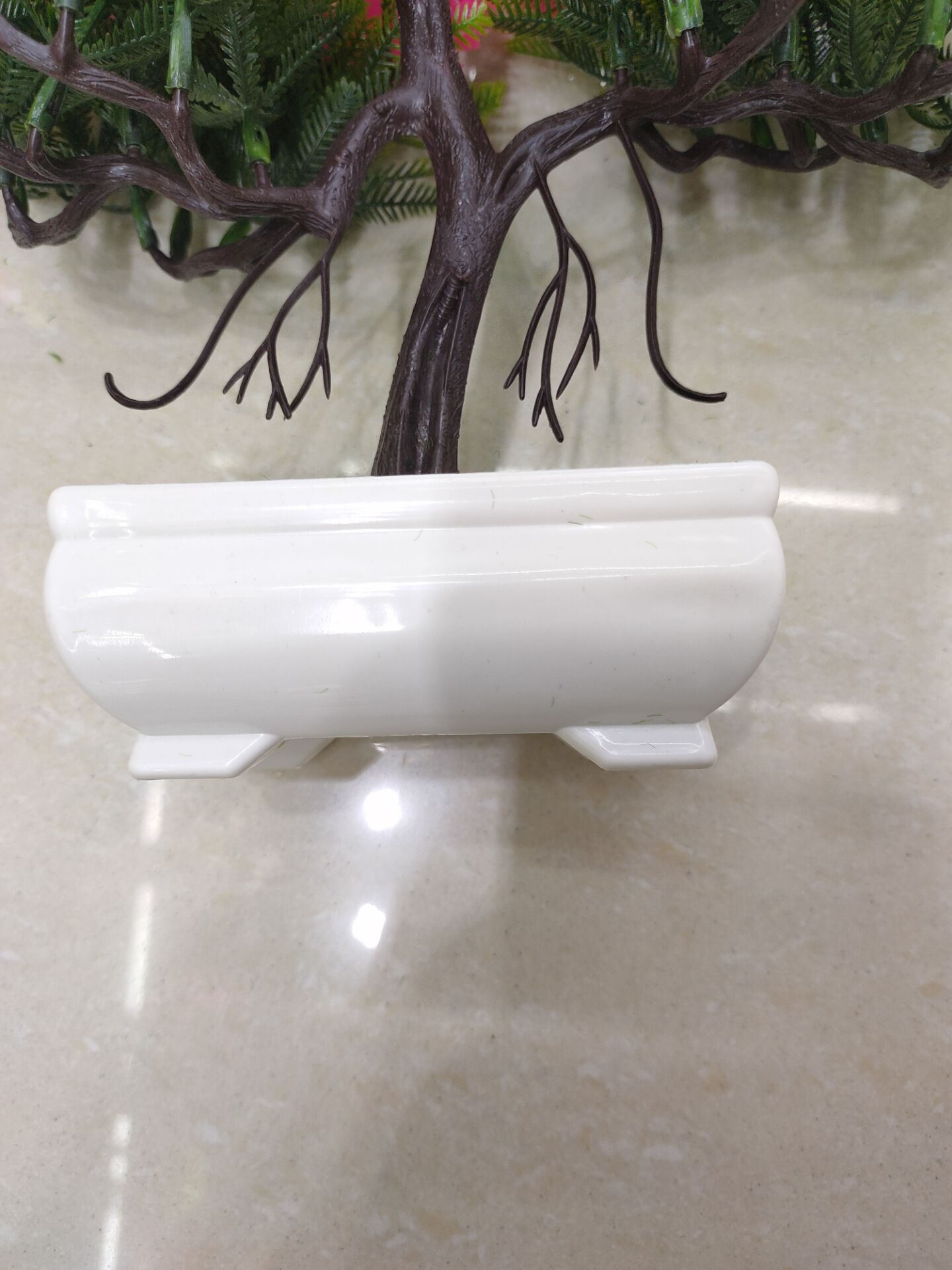 Simulation bonsai plastic basin three-fork small arbutus fruit tree decoration living room bedroom and so on Simulation bonsai plastic basin three-fork small arbutus fruit tree decoration living room bedroom and so on
