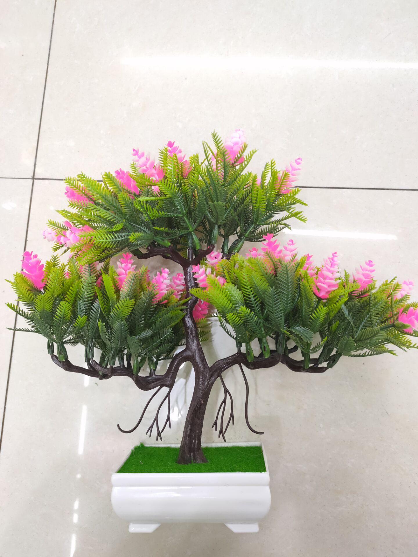 Simulation bonsai plastic basin three-fork small arbutus fruit tree decoration living room bedroom and so on Simulation bonsai plastic basin three-fork small arbutus fruit tree decoration living room bedroom and so on