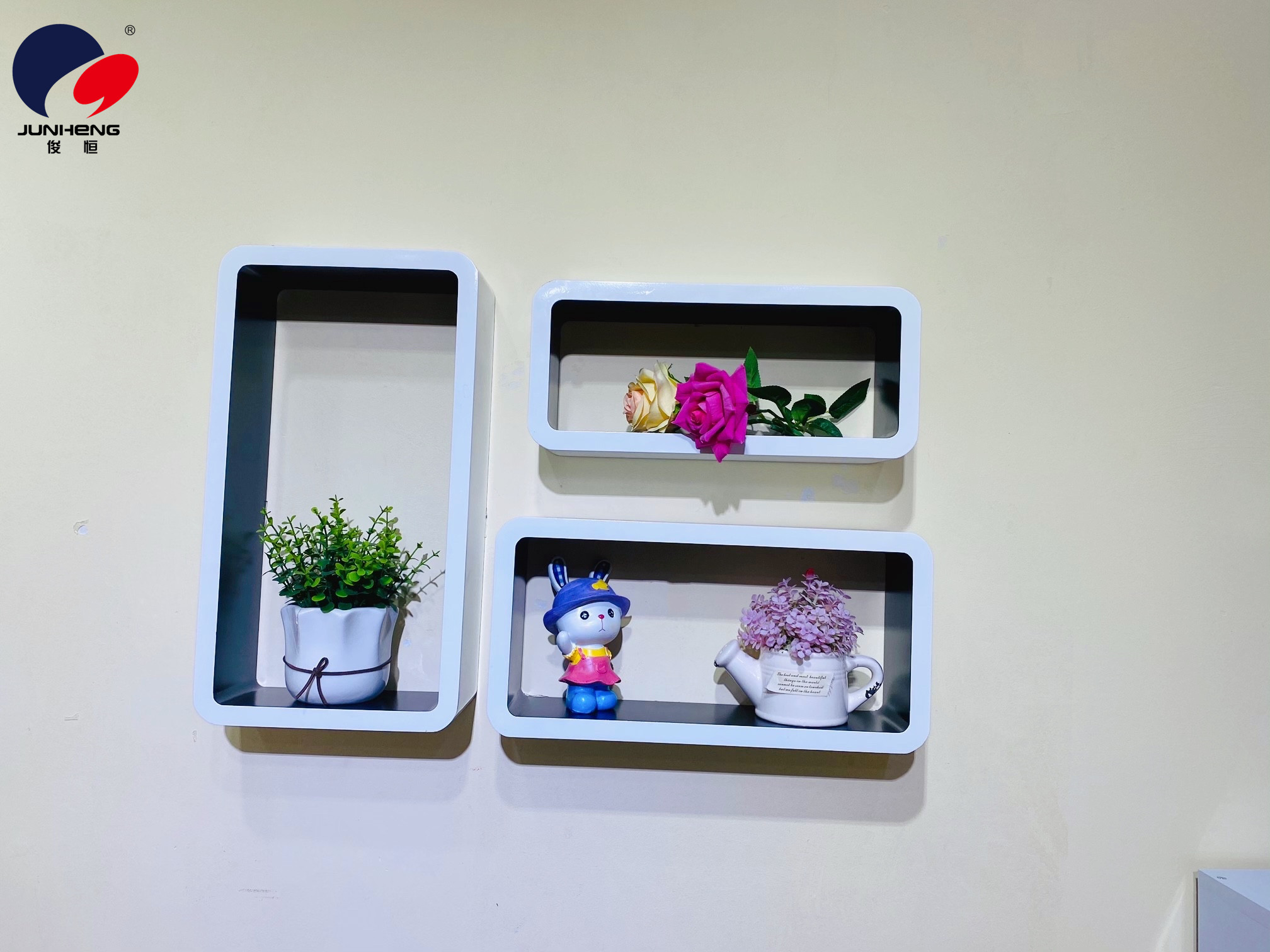 New Creative Plaid Storage Rack Wall Mounted Storage Rack Modern Simple Wall Plaid Storage Rack Creative Ins