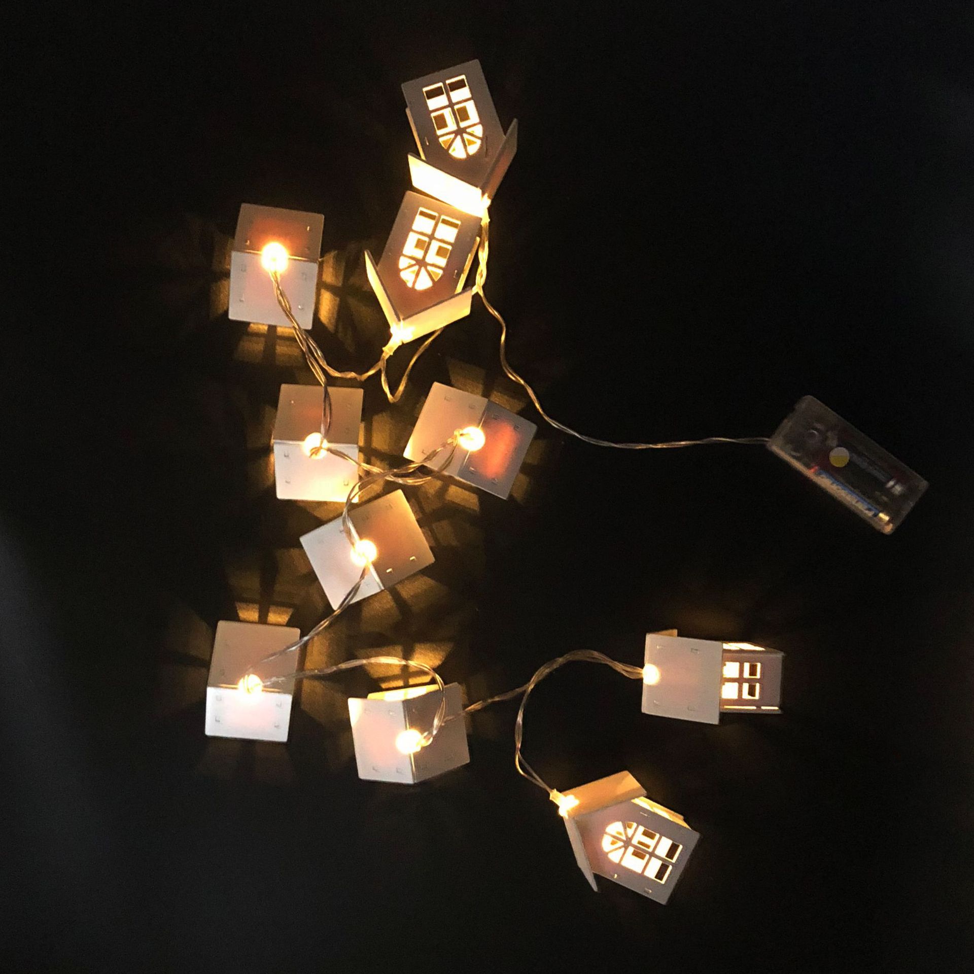 LED house light series manufacturer european-style copper wire light wooden house Christmas lights prime room decoration lights LED house light series manufacturer european-style copper wire light wooden house Christmas lights prime room decoration lights