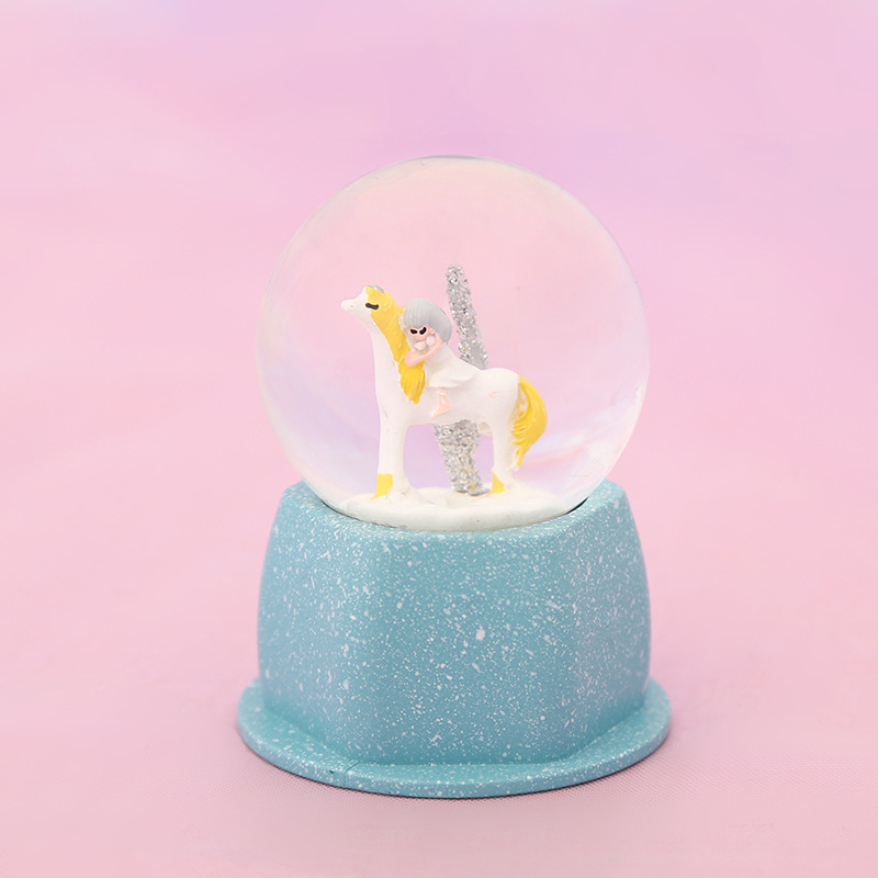45 Small Cartoon Character Crystal Ball Cake with Light Car Home Decoration Gift Gift Plastic Crafts 45 Small Cartoon Character Crystal Ball Cake with Light Car Home Decoration Gift Gift Plastic Crafts