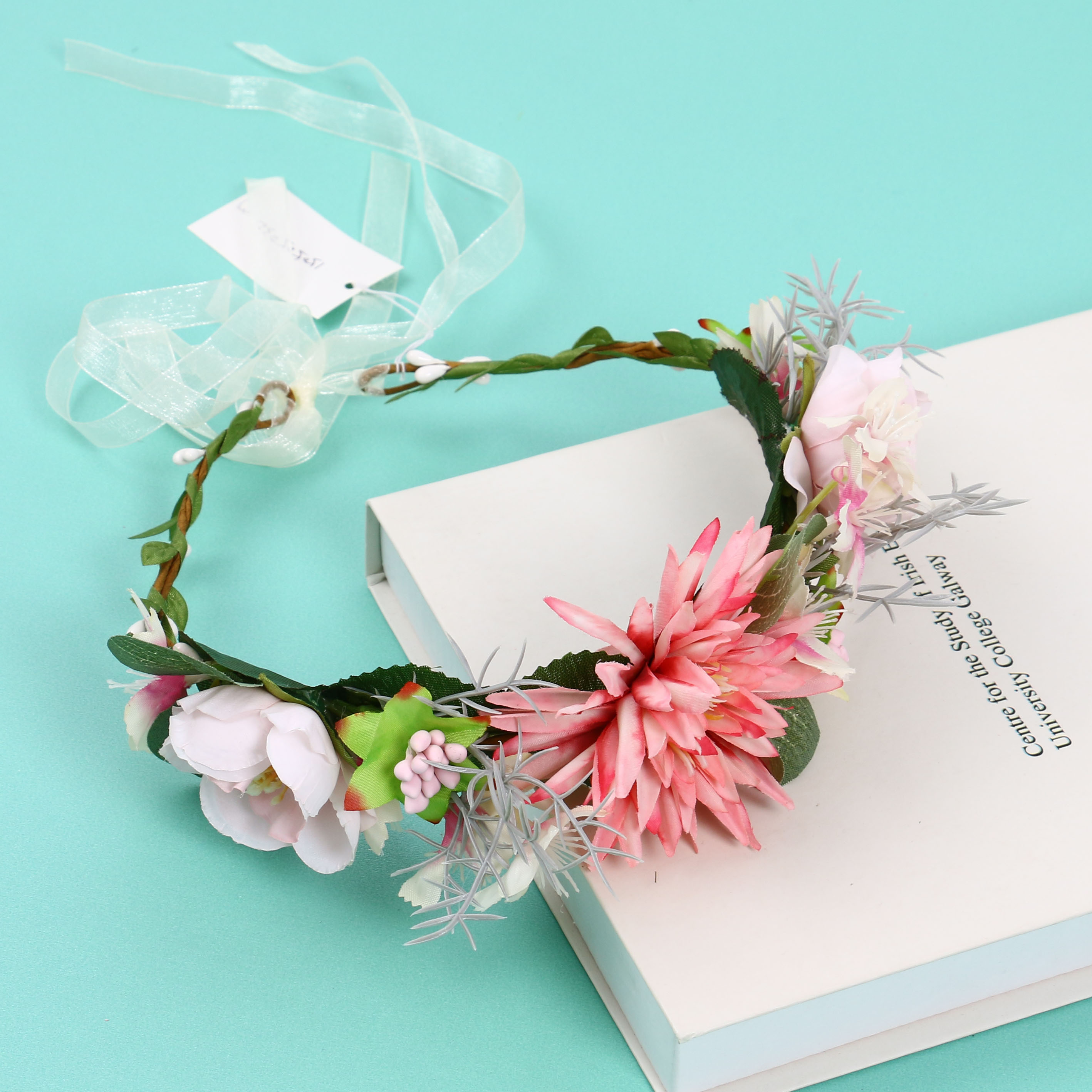 Artificial Flower Garland Bridal Wedding Dress up Headwear Beach Vacation Travel Dress up Photography Modeling Props Artificial Flower Garland Bridal Wedding Dress up Headwear Beach Vacation Travel Dress up Photography Modeling Props
