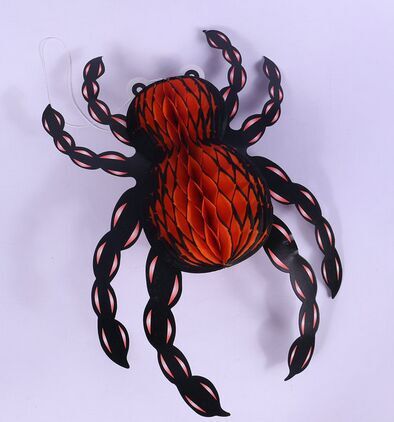 Halloween decoration supplies venue bar dressed up with Beehive paper spiders Halloween decoration supplies venue bar dressed up with Beehive paper spiders