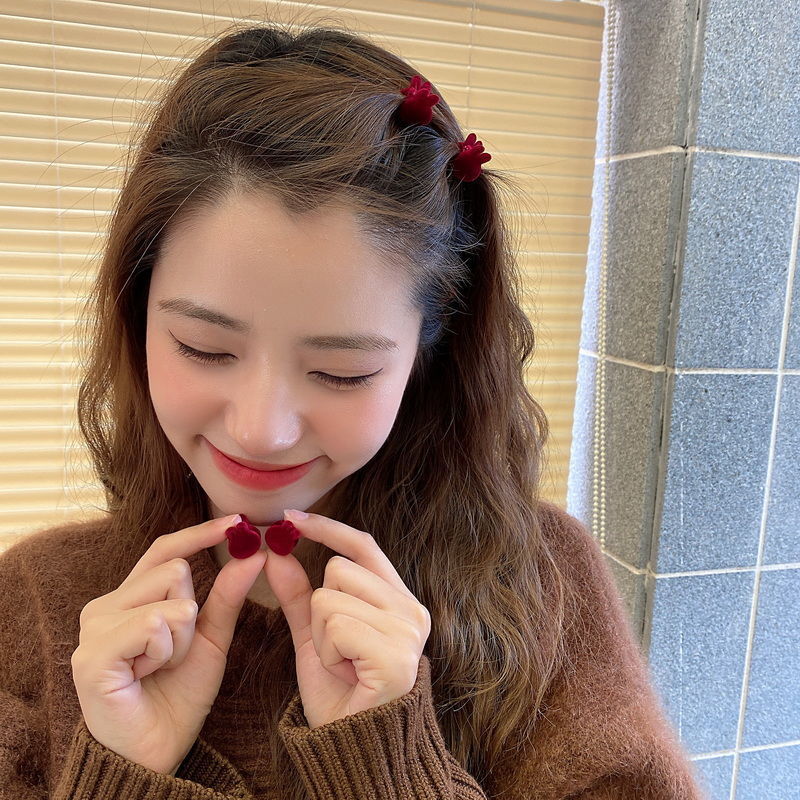 Korean New Flocking Mini Claw Clip Trumpet Bangs Side Clip Hair Clip for Broken Hair Temperament Hair Clips Hair Accessories