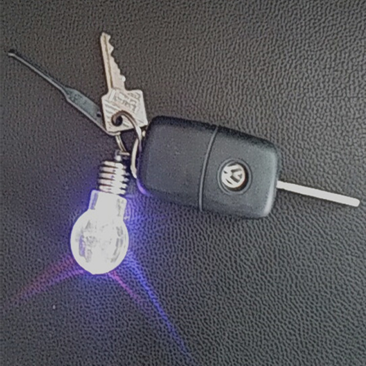 New Exotic Little Creative Gifts Luminous Toy Colorful Mini Colorful Flash Bulb Keychain