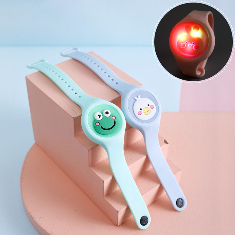 Luminous Mosquito Repellent Bracelet Portable Portable Outdoor Anti-Mosquito Bracelet Children Mosquito Repellent Liquid Organic Essence Oil Bracelet