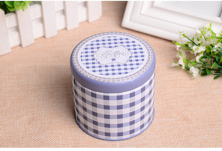 Hot circular tin box tin chocolate packaging box cartoon candy box can be customized pattern Hot circular tin box tin chocolate packaging box cartoon candy box can be customized pattern