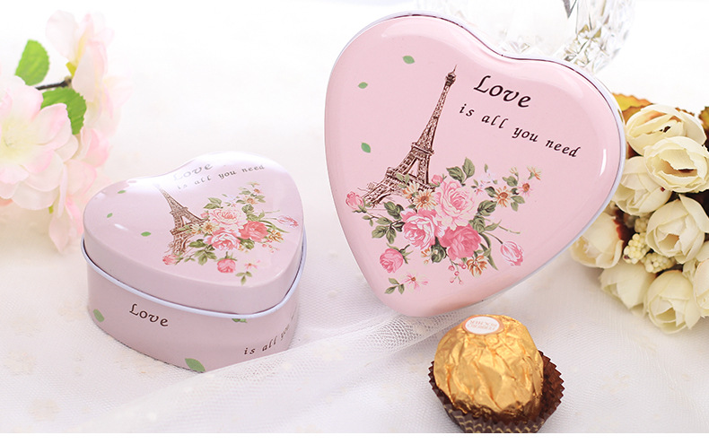 Candy box wholesale new European tinplate candy candy box personality heart candy box wedding supplies