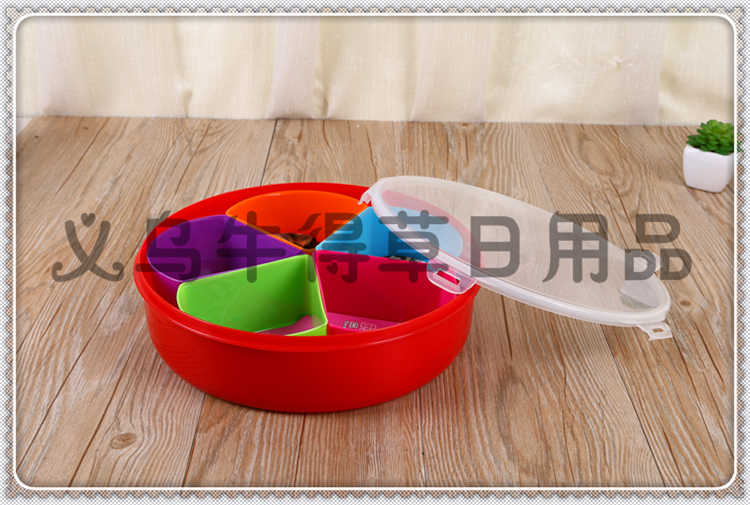 Chinese New Year family living room candy box modern tea Table seeds Dry fruit plate design with separate lattice lid