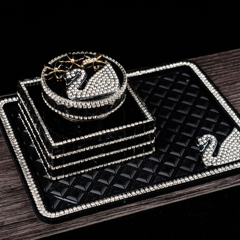 Seat Type Perfume Decoration Car Interior Design Accessories Car Perfume Decoration Perfume Decoration Alloy Swan Batch