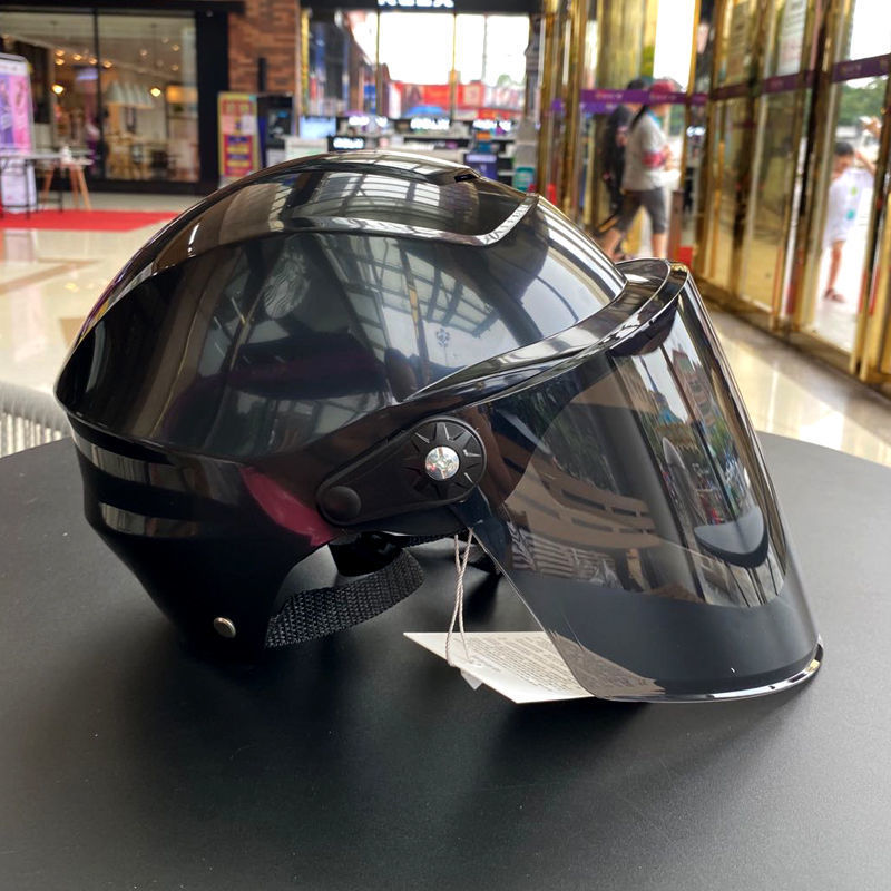 Motorcycle Helmet Female Summer Helmet Male Summer Electric Bicycle Helmet Female Four Seasons Cycling Full Face Helmet Sun Protection Adult New Motorcycle Helmet Female Summer Helmet Male Summer Electric Bicycle Helmet Female Four Seasons Cycling Full Face Helmet Sun Protection Adult New