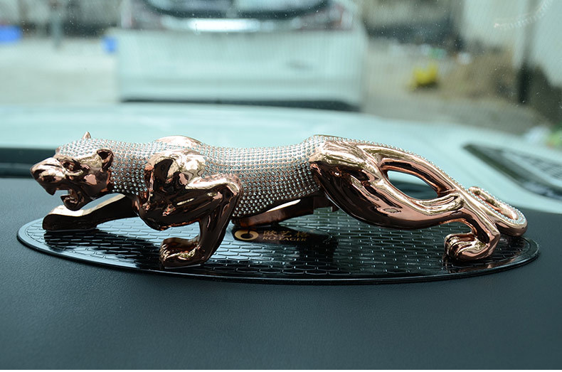 Leopard Non-Slip Mat Leopard Decoration Special Car Perfume Mat Skid Pad Oval Non-Slip Mat