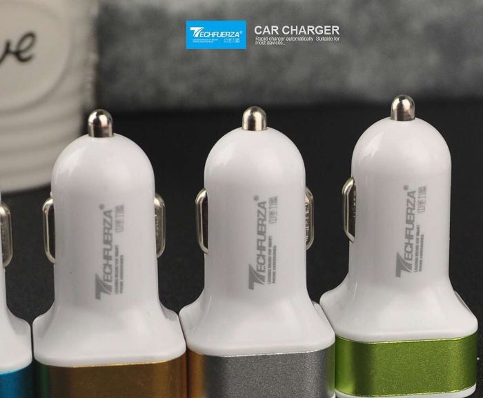 New square 3usb metal car charger USB mobile phone car charger custom logo New square 3usb metal car charger USB mobile phone car charger custom logo