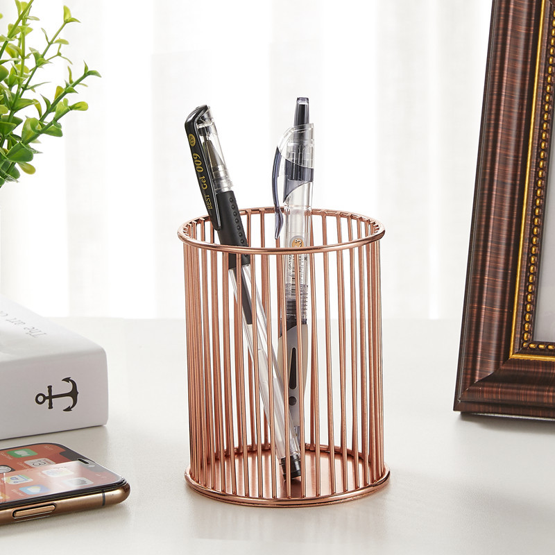 Iron Art Pen Holder Office Storage Organizing Basket Stationery Makeup Brush Storage Bucket Multifunctional Pen Case Iron Art Pen Holder Office Storage Organizing Basket Stationery Makeup Brush Storage Bucket Multifunctional Pen Case