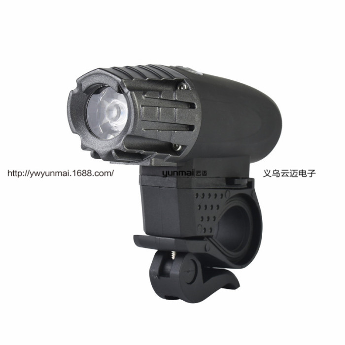 XPG bike lights USB rechargeable headlights mountain bike lights outdoor riding supplies XPG bike lights USB rechargeable headlights mountain bike lights outdoor riding supplies