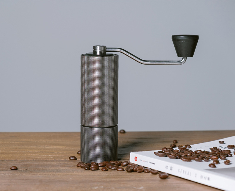 Timemore Chestnut C Manually Operated Coffee Grinder Household Pourover Coffee Grinding Double Bearing Positioning Timemore Chestnut C Manually Operated Coffee Grinder Household Pourover Coffee Grinding Double Bearing Positioning