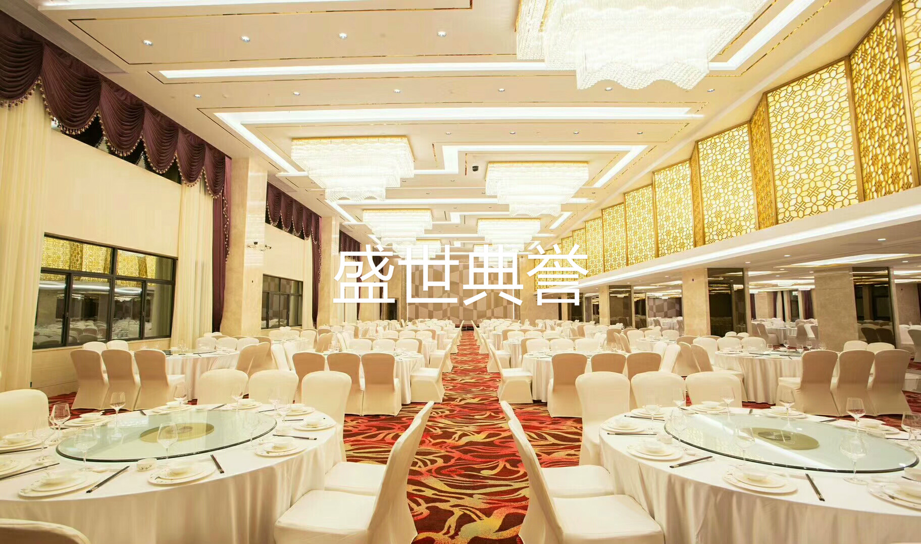 Chengdu star hotel banquet hall wedding aluminum alloy chair multi-function hall conference room metal folding chair Chengdu star hotel banquet hall wedding aluminum alloy chair multi-function hall conference room metal folding chair