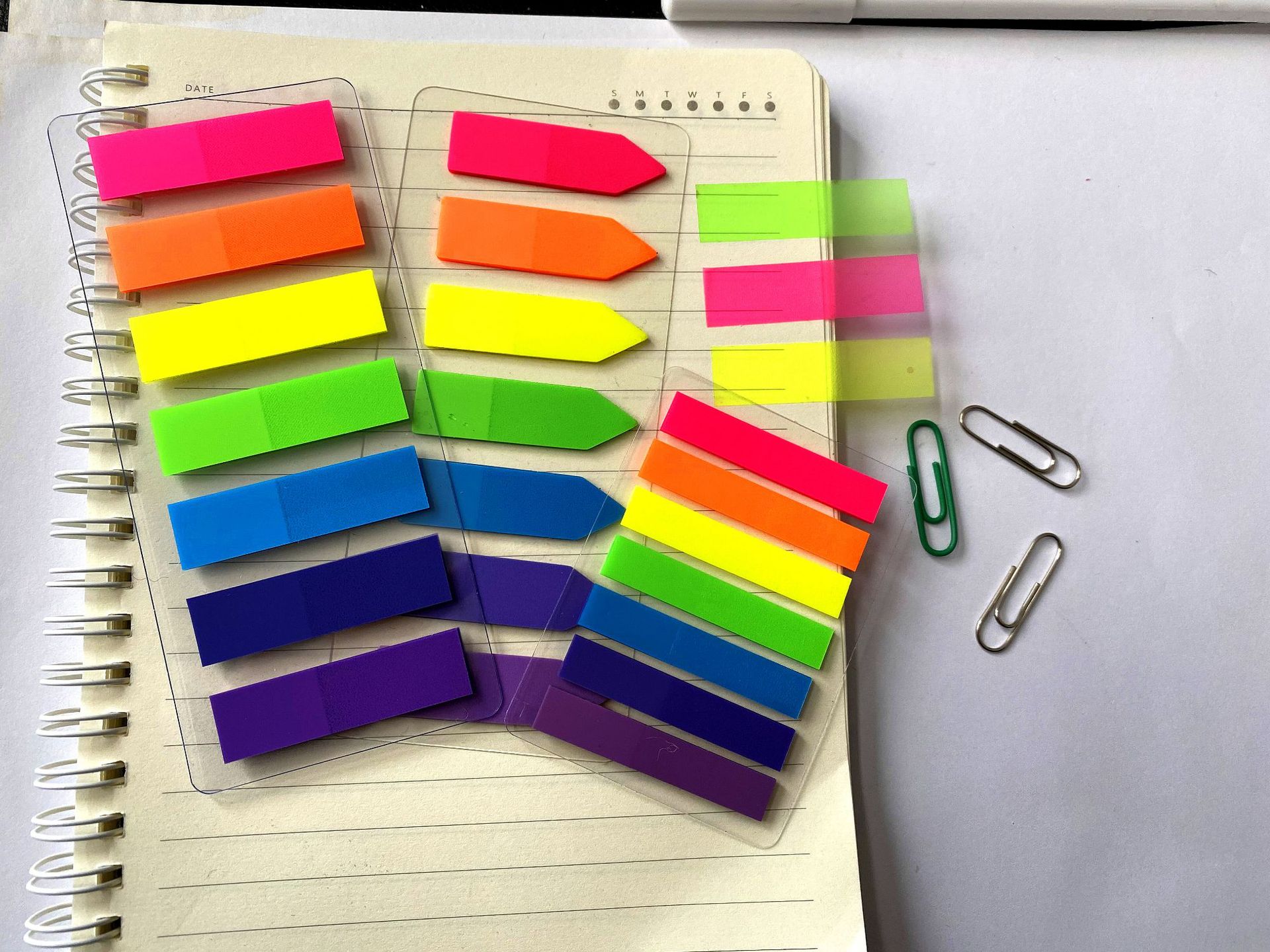 Seven-Color Arrow Fluorescent Film Indication Label Sticker Loose-Leaf Transparent Sticky Classification Index Stickers Bookmark Paper Note Seven-Color Arrow Fluorescent Film Indication Label Sticker Loose-Leaf Transparent Sticky Classification Index Stickers Bookmark Paper Note