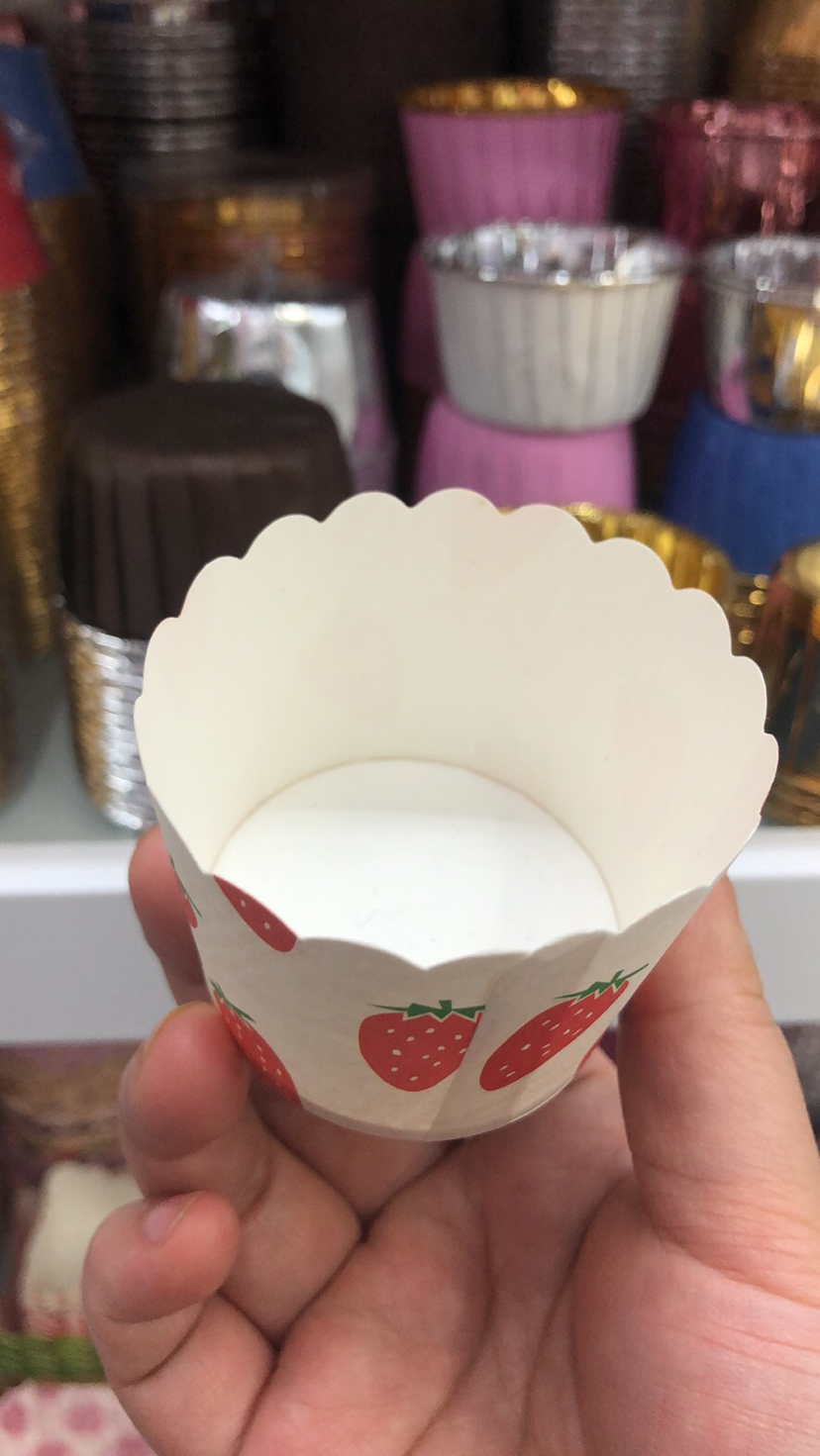 Cake Cup, Machine Production Cup Roll Mouth Cup Gold and Silver Paper Cup Aluminum Foil Cake Cup Cake Cup Paper Cups Cake Tray Anti-Oil Paper Cup Saucer Cake Cup, Machine Production Cup Roll Mouth Cup Gold and Silver Paper Cup Aluminum Foil Cake Cup Cake Cup Paper Cups Cake Tray Anti-Oil Paper Cup Saucer