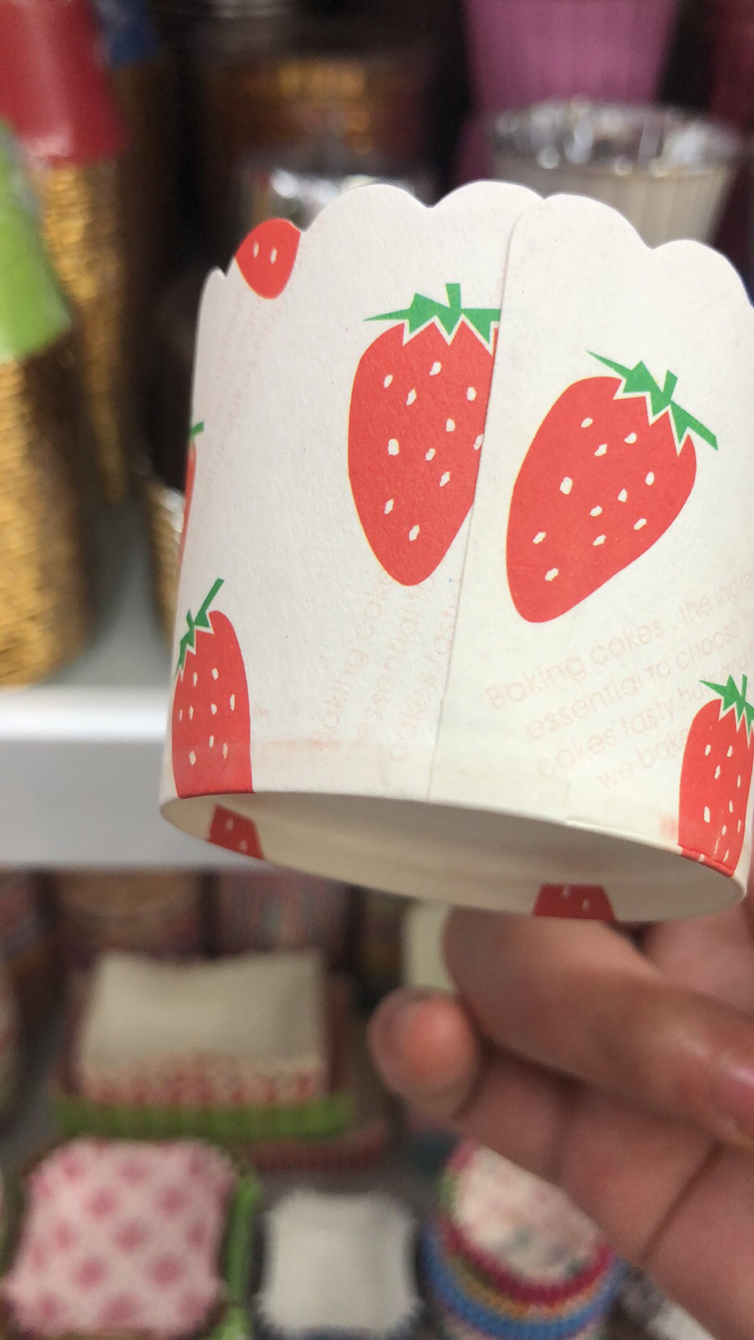 Cake Cup, Machine Production Cup Roll Mouth Cup Gold and Silver Paper Cup Aluminum Foil Cake Cup Cake Cup Paper Cups Cake Tray Anti-Oil Paper Cup Saucer Cake Cup, Machine Production Cup Roll Mouth Cup Gold and Silver Paper Cup Aluminum Foil Cake Cup Cake Cup Paper Cups Cake Tray Anti-Oil Paper Cup Saucer
