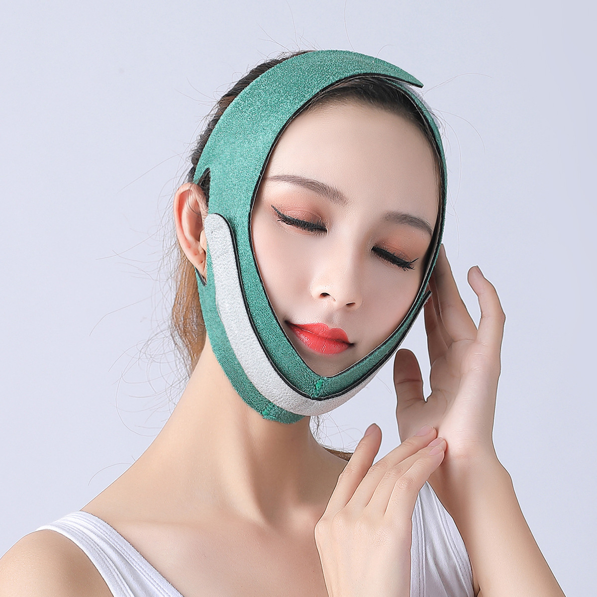 Face Lift Tape Artifact V Face with Beauty Instrument Double Chin Face Carving V-Line Massager Facial Face Massager V Face Bandage Face Lift Tape Artifact V Face with Beauty Instrument Double Chin Face Carving V-Line Massager Facial Face Massager V Face Bandage