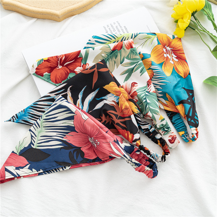 2021 New European and American Style Women Pastoral Style Floral Toe Cap Triangular Binder Cross-Border Hot Sale Elastic Square Scarf