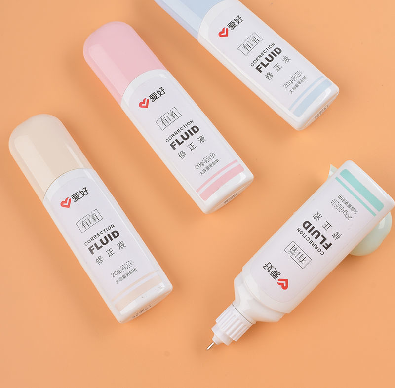 Love Correction Fluid Correction Fluid 4 Pieces Modified Words Pure White Quick-Drying Correction Fluid Students Use Modified Words Cute