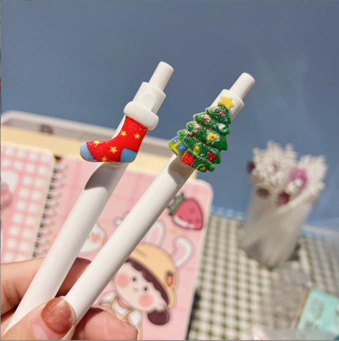 Christmas Holiday Pen Press Ball Pen Black Carbon Pen Press Pen 0.5 Net Red High-Looking Pen Student Gift Pen Christmas Holiday Pen Press Ball Pen Black Carbon Pen Press Pen 0.5 Net Red High-Looking Pen Student Gift Pen