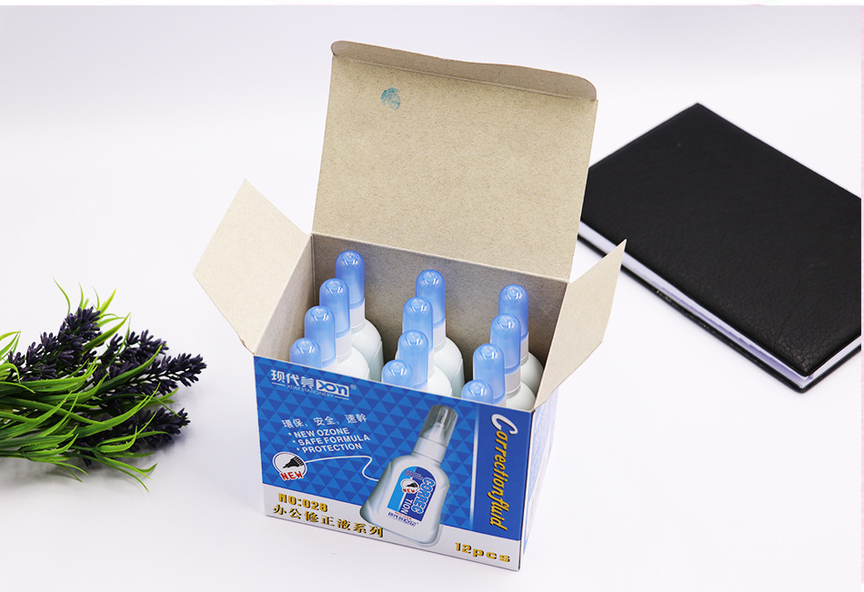 Modern Beautiful White Correction Fluid 14ml Student Office Daily Use Correction Fluid 028 Large Capacity Quick-Drying Correction Fluid