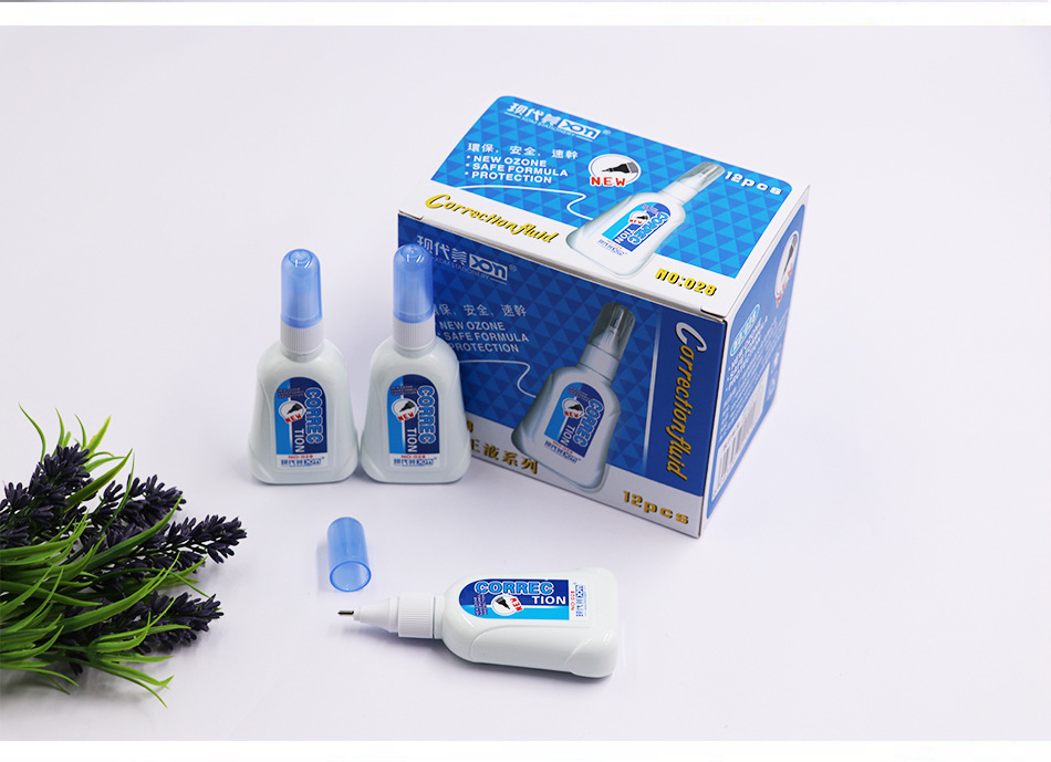 Modern Beautiful White Correction Fluid 14ml Student Office Daily Use Correction Fluid 028 Large Capacity Quick-Drying Correction Fluid