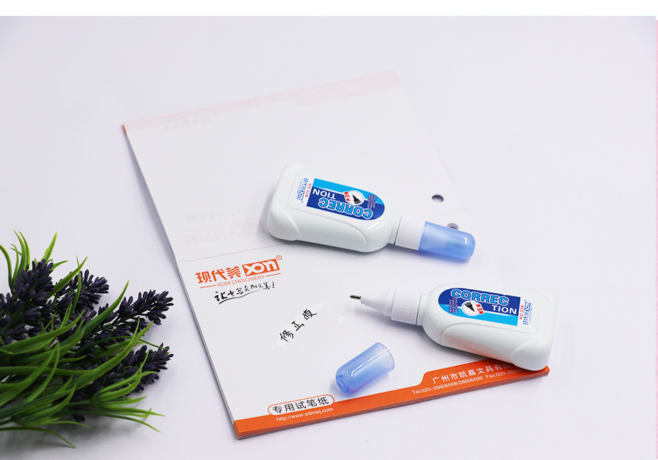 Modern Beautiful White Correction Fluid 14ml Student Office Daily Use Correction Fluid 028 Large Capacity Quick-Drying Correction Fluid